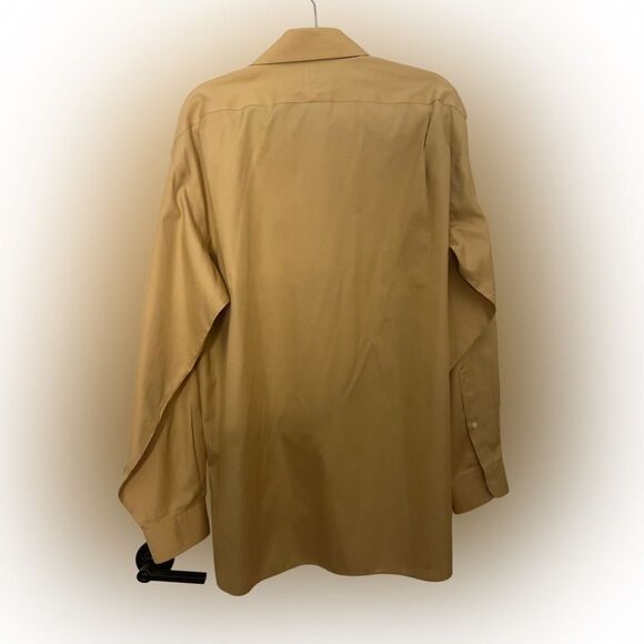 NWT - Jos A Bank - Traveler Collection Fit Button-Down Dress Shirt - Size 16.5 - Picture 3 of 6